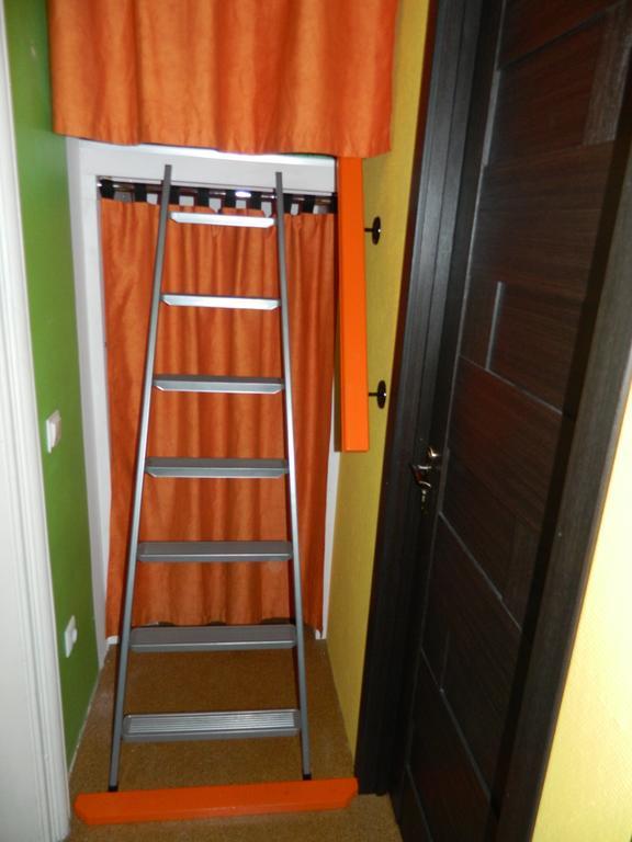 The Georgehouse Hostel Lviv Exterior photo